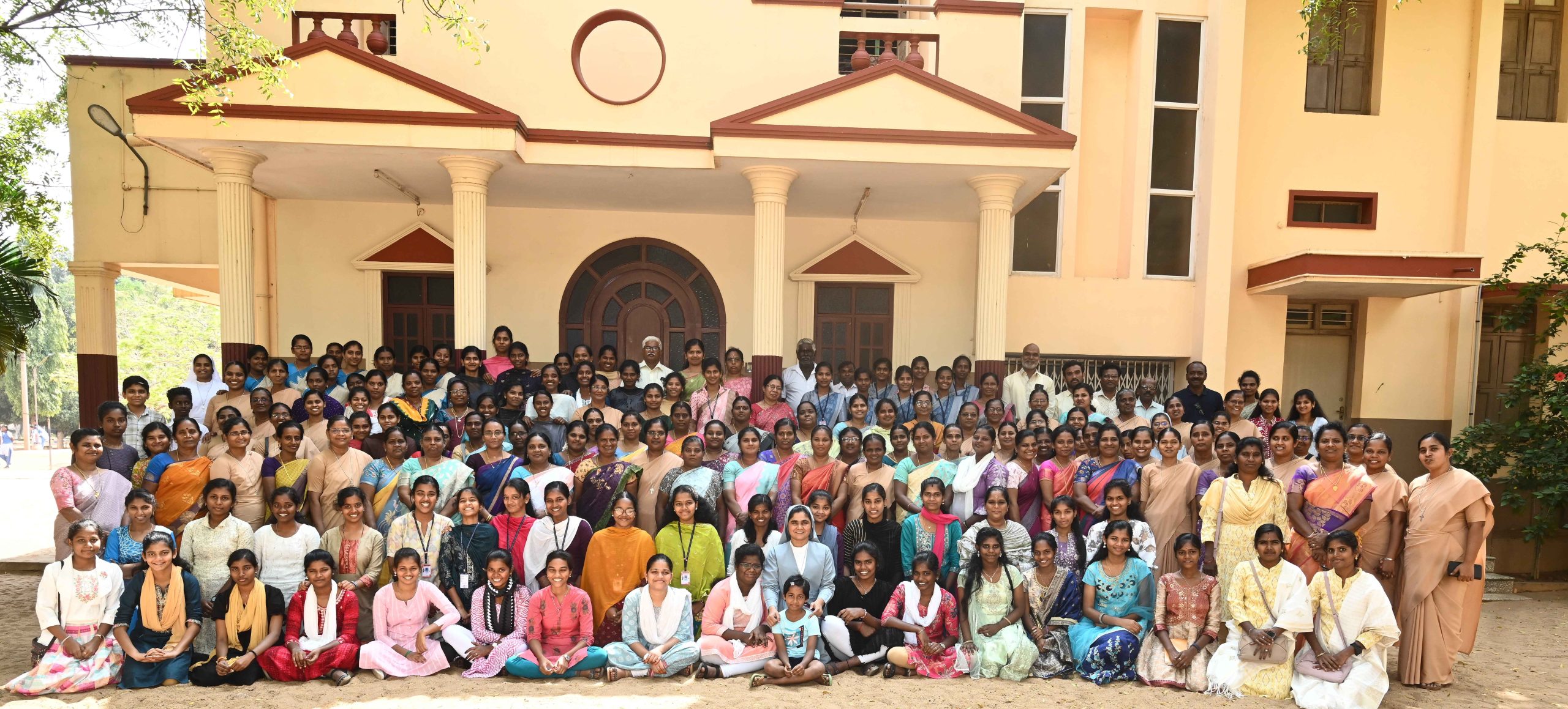 EDUCATIVE COMMUNITY MEET